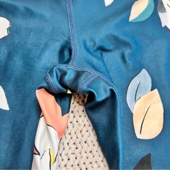 ATHLETA Floral Elation 7/8‎ Tights Pants Size XS - Picture 4 of 9